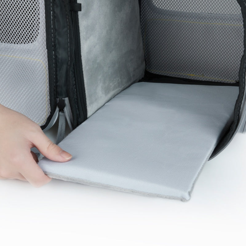 Breezy xZone Pet Carrier-Grey